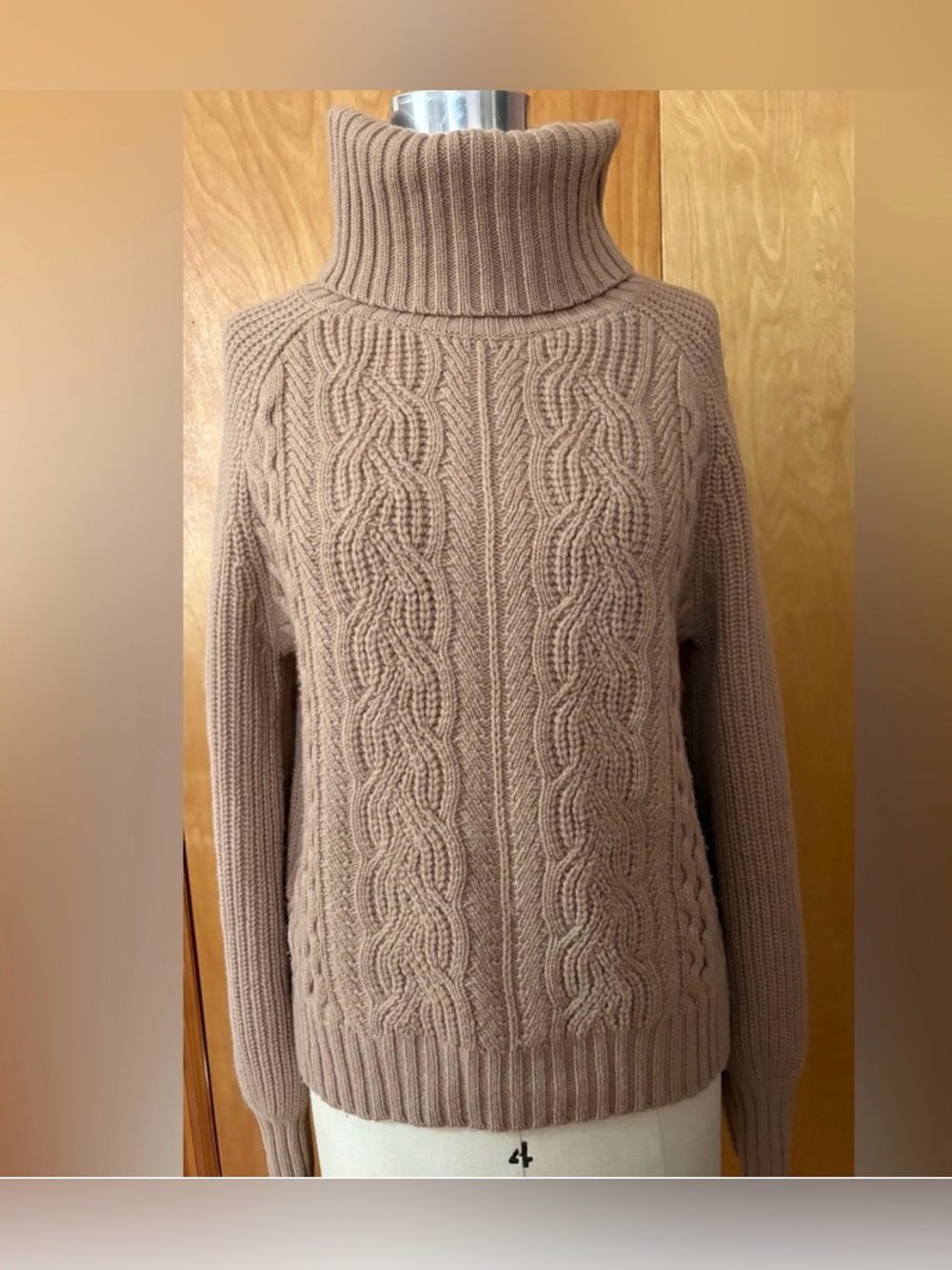Hallhuber Merino Wool Cable Knit Turtleneck Sweater XS Beige